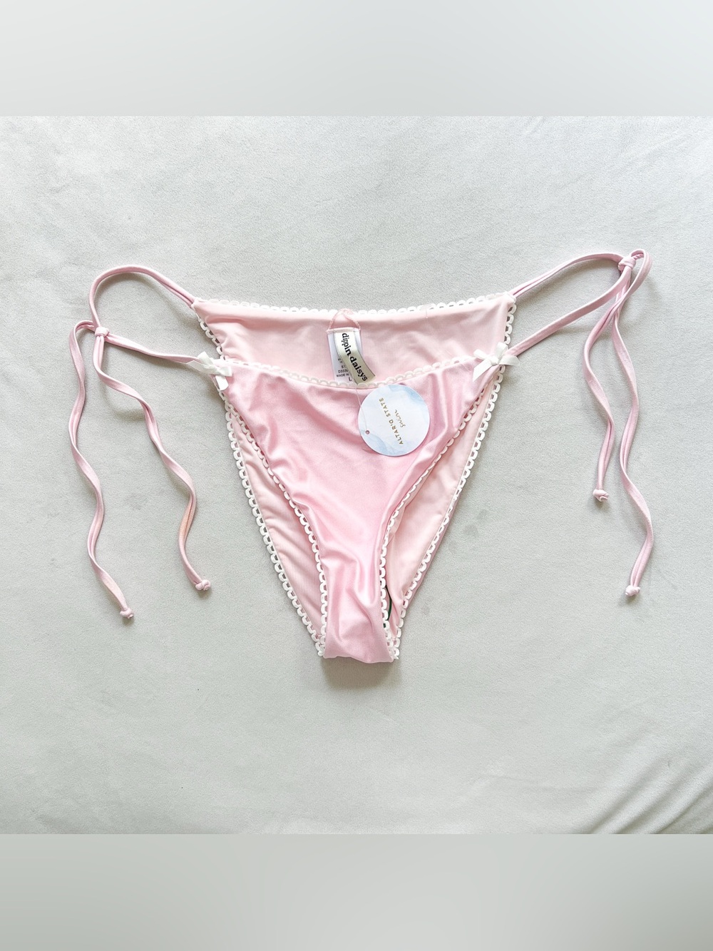 Dippin' Daisy's Pale Pink Scalloped Tie-Side Bikini Bottoms - Large